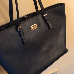 Michael Kors Mid Size Tote